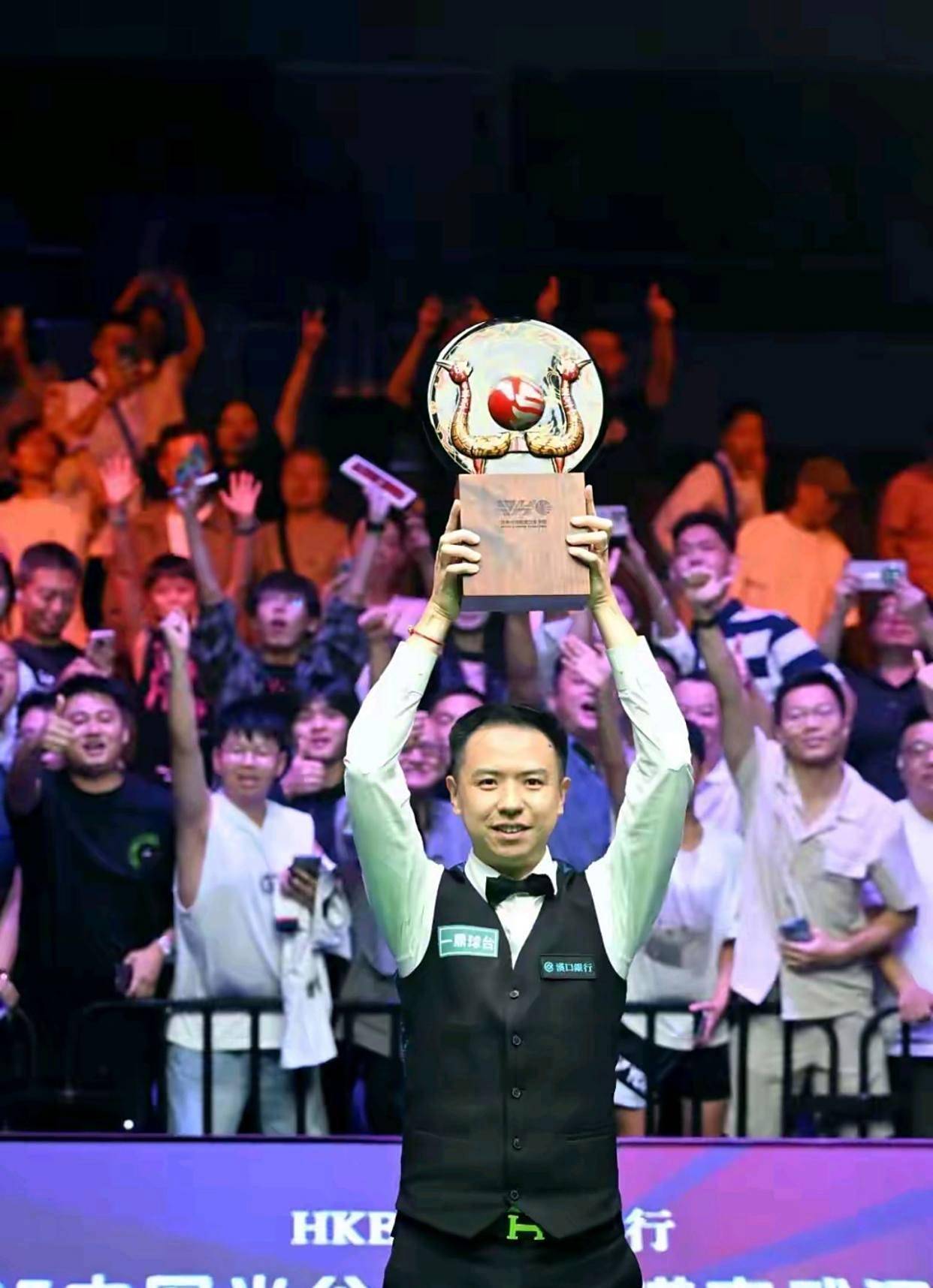 300